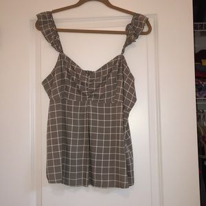 Silk tank top (grayish green)